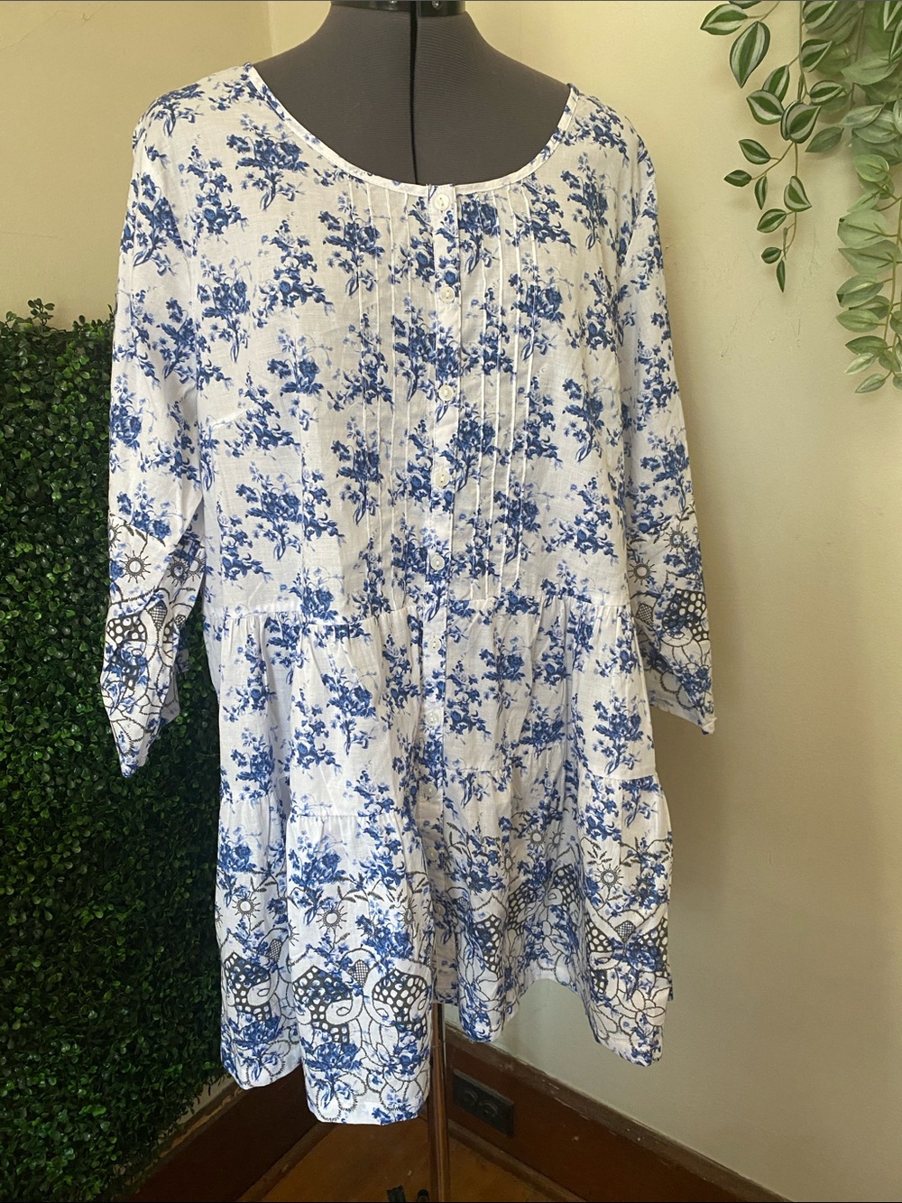 ellos White and Blue Floral Tunic